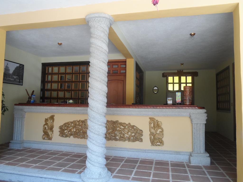 Hotel Gran Plaza Euromaya Antigua Exterior photo